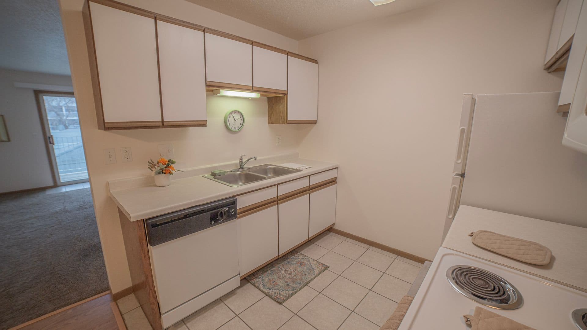 Fargo Apartment: 1710-1730 49th St S