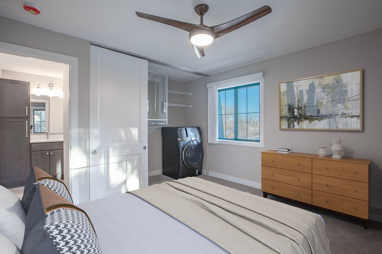 Excelsior Apartment: 322 Lake Street
