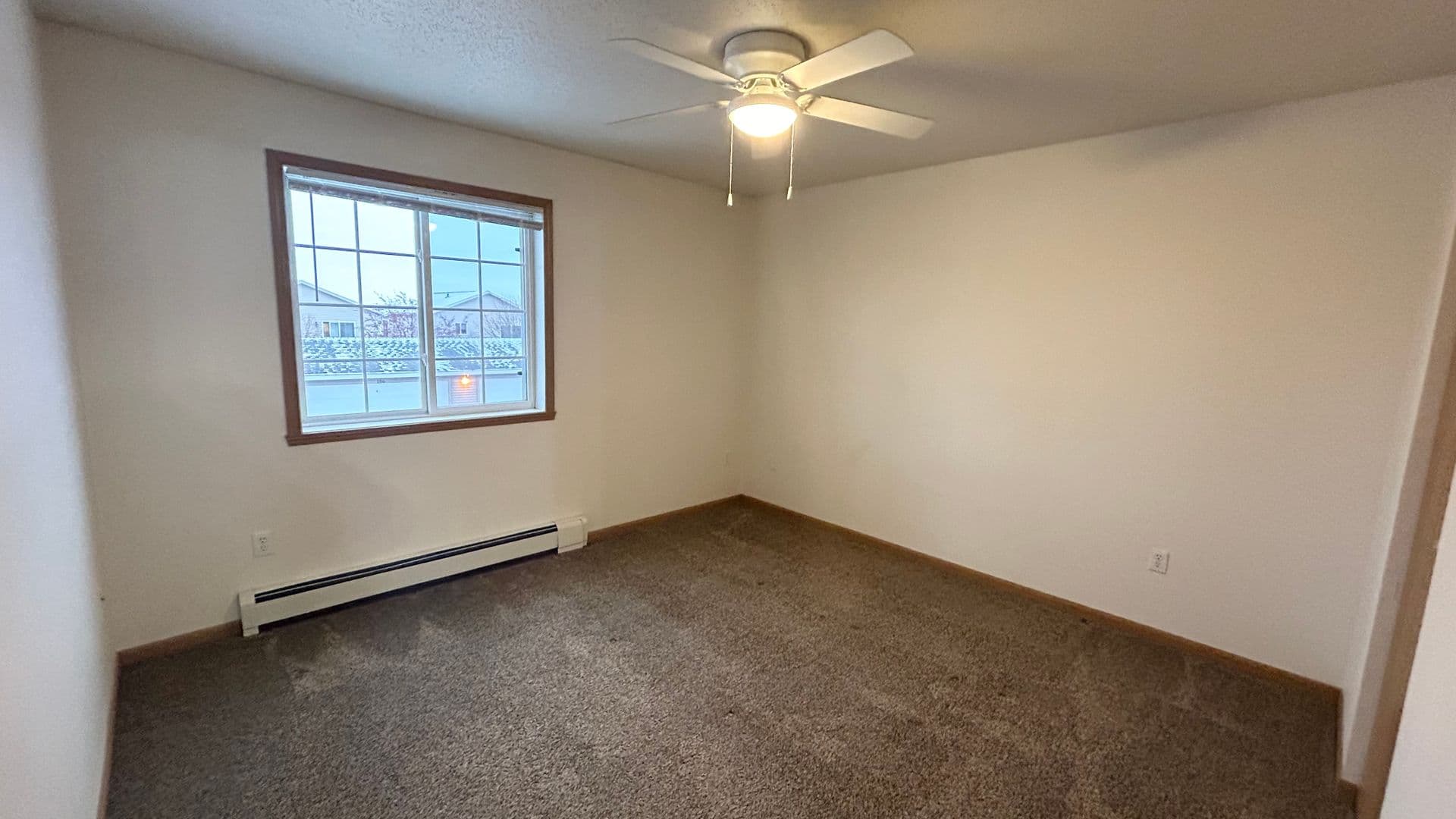 Moorhead Apartment: 800-810 41st Ave South