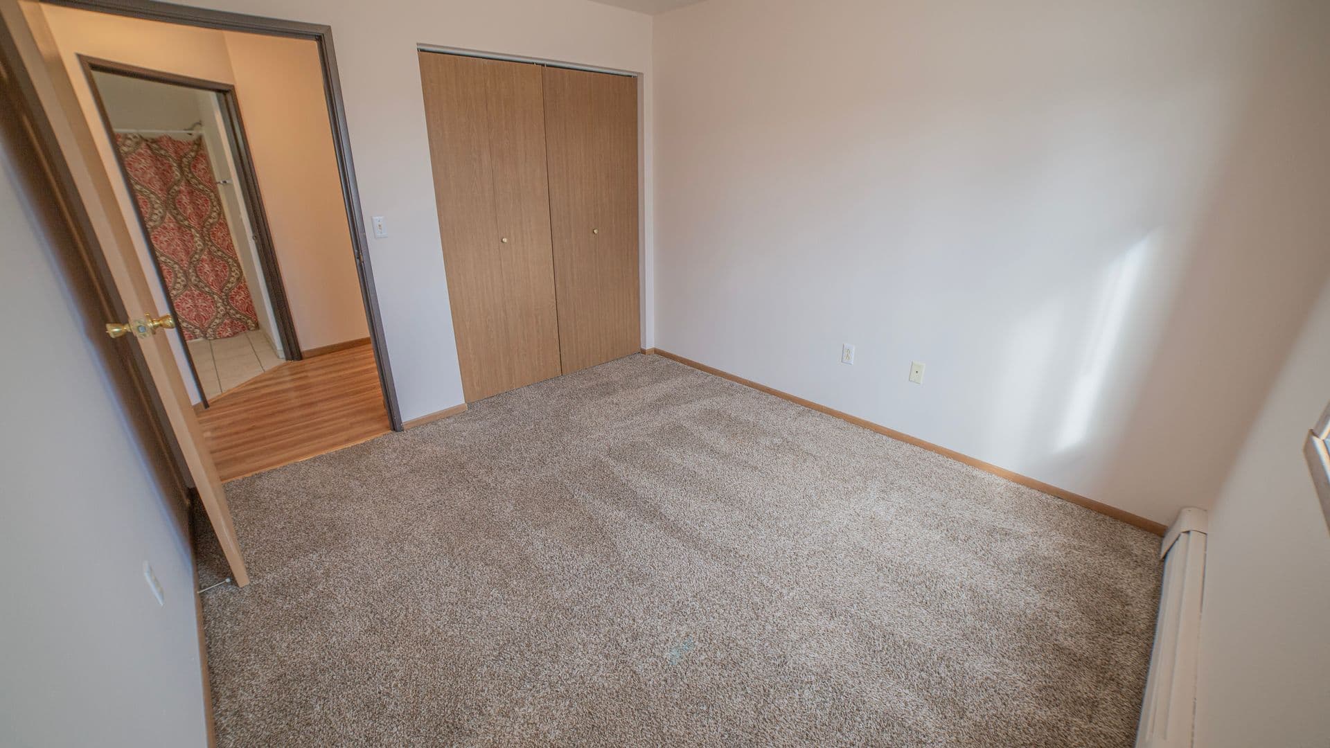 Fargo Apartment: 1414 35th Street South