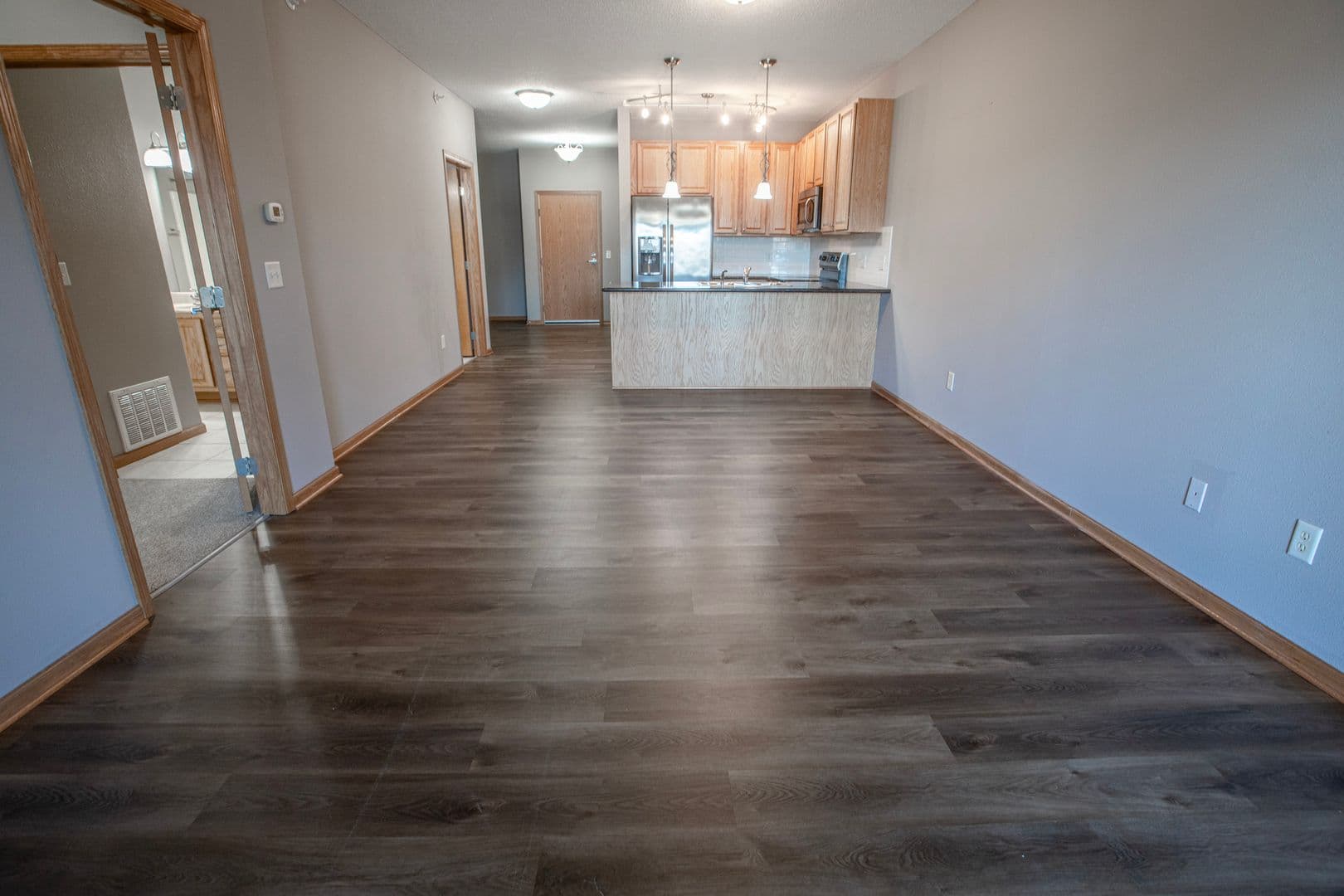 Elk River Apartment: 633 Main Street NW