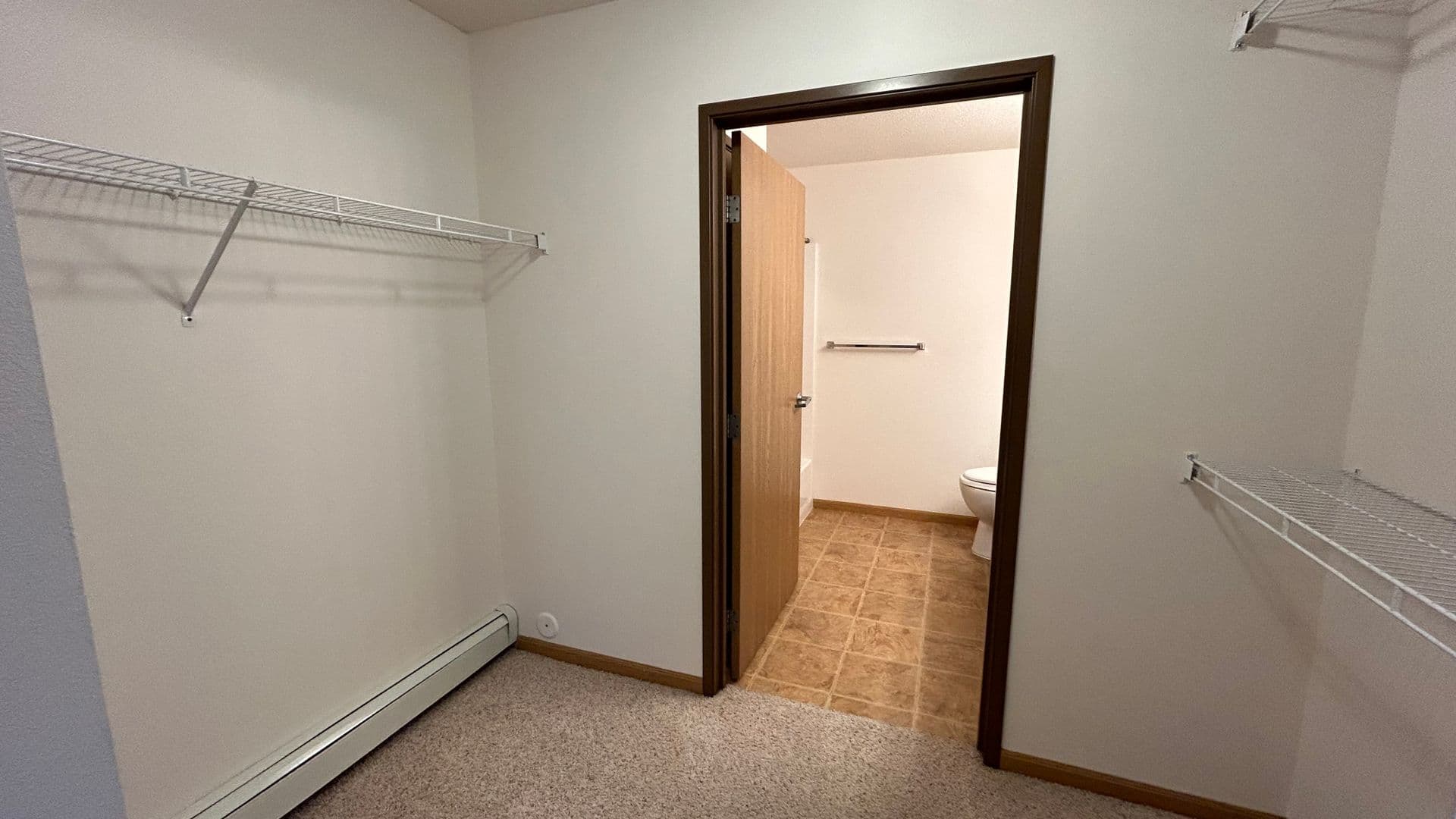 Moorhead Apartment: 800-810 41st Ave South