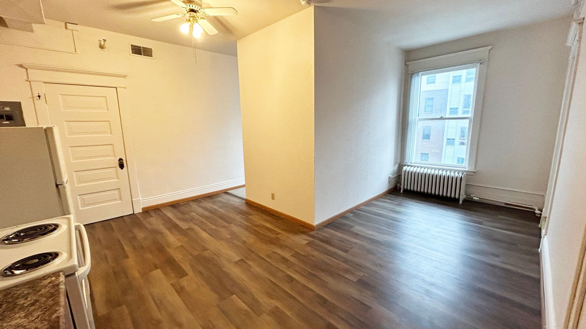 Fargo Apartment: 26 Robert St N.