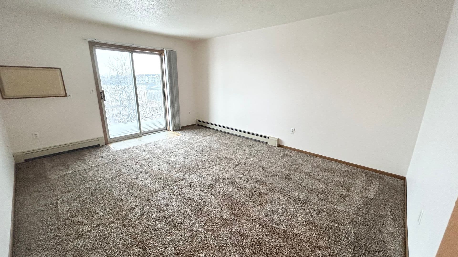 Fargo Apartment: 1414 35th Street South