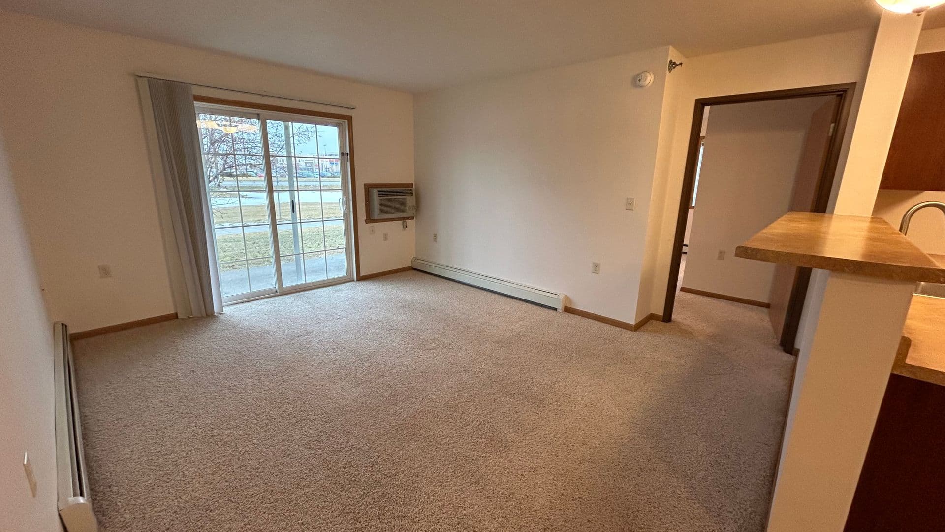 Moorhead Apartment: 800-810 41st Ave South