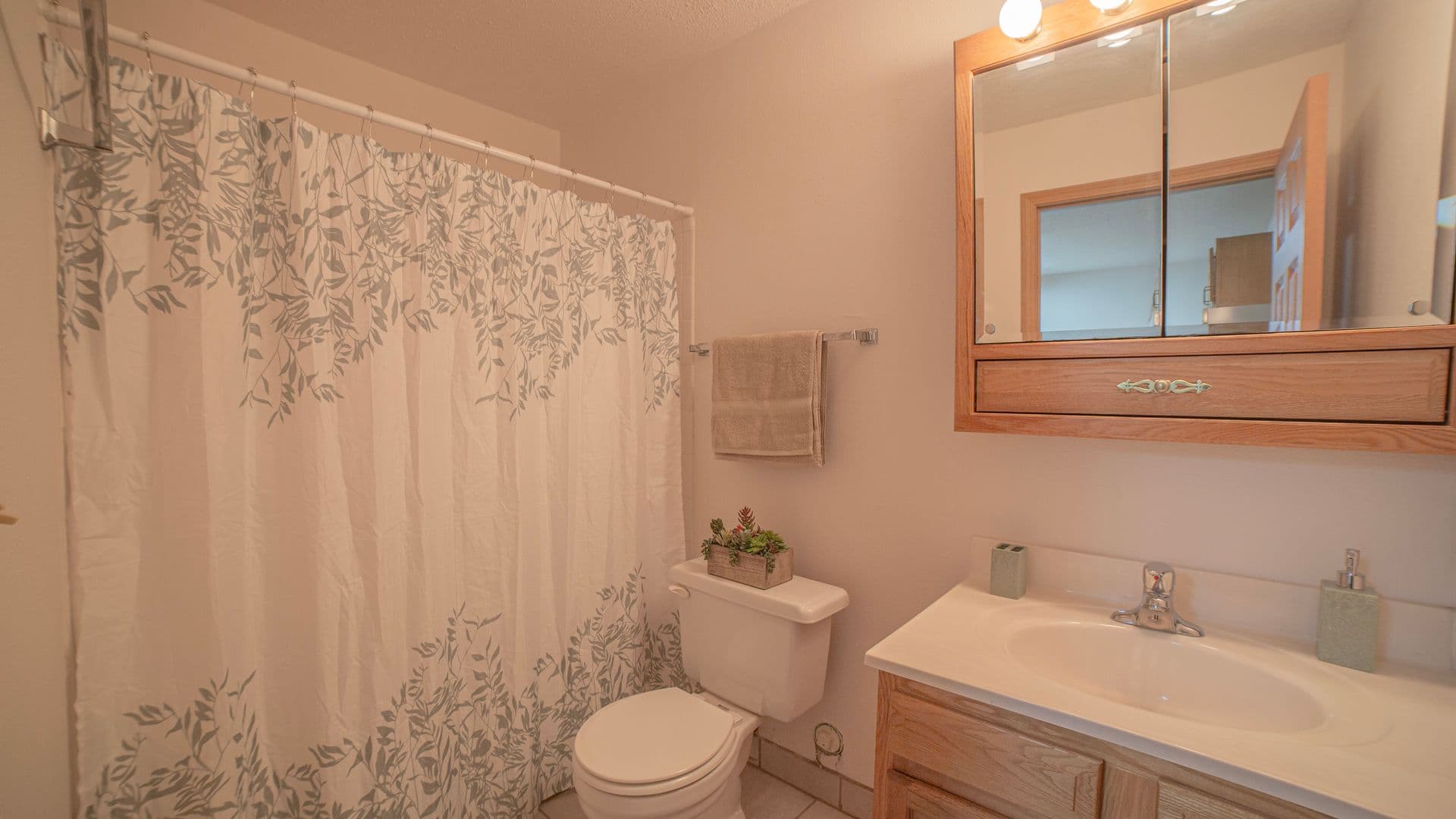 Fargo Apartment: 2542 Villa Dr S