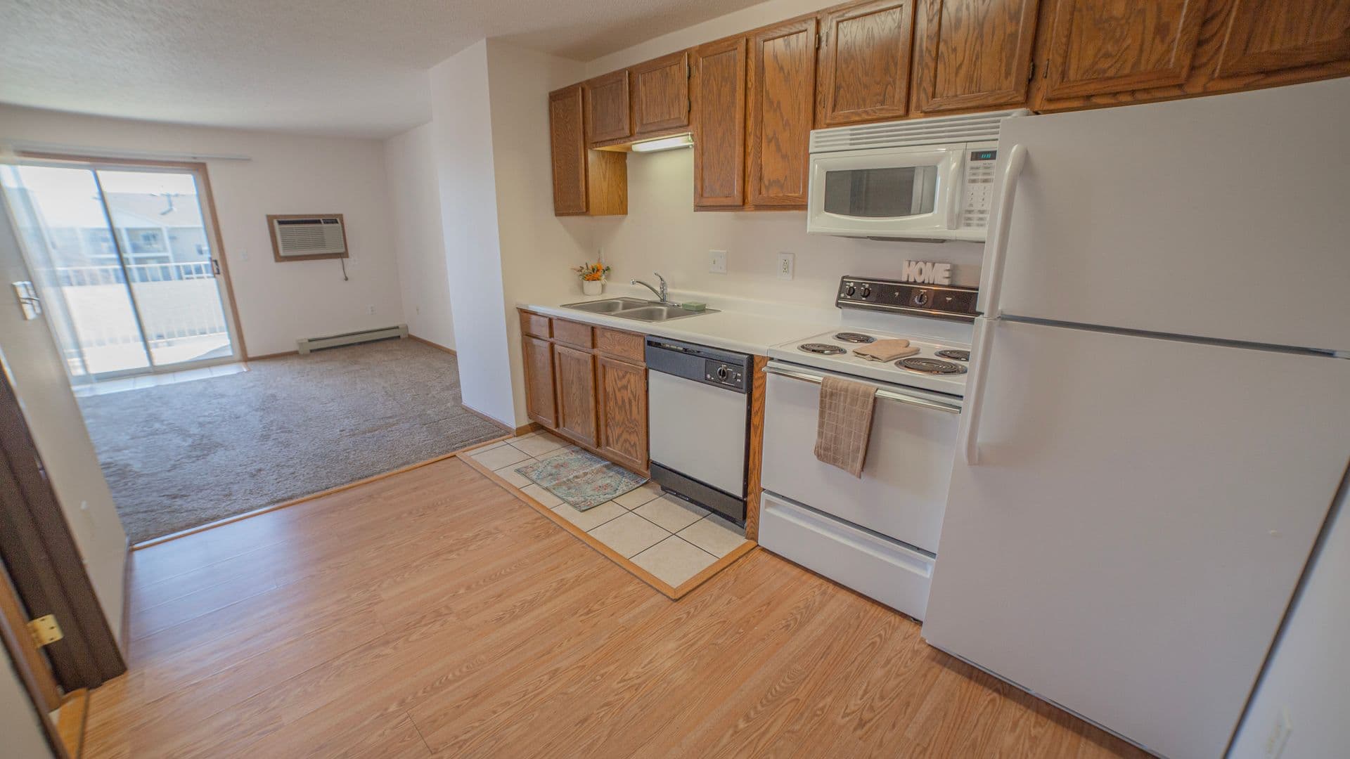 Fargo Apartment: 1414 35th Street South