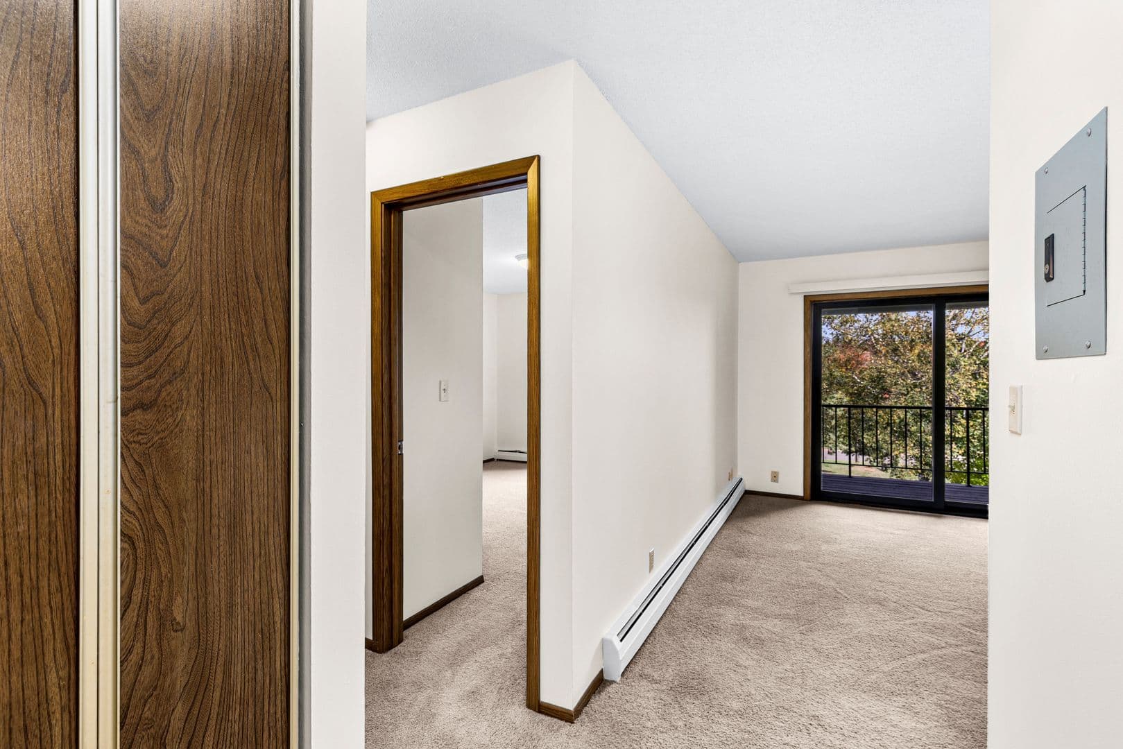 Duluth Apartment: 502 N. Oak Bend Dr