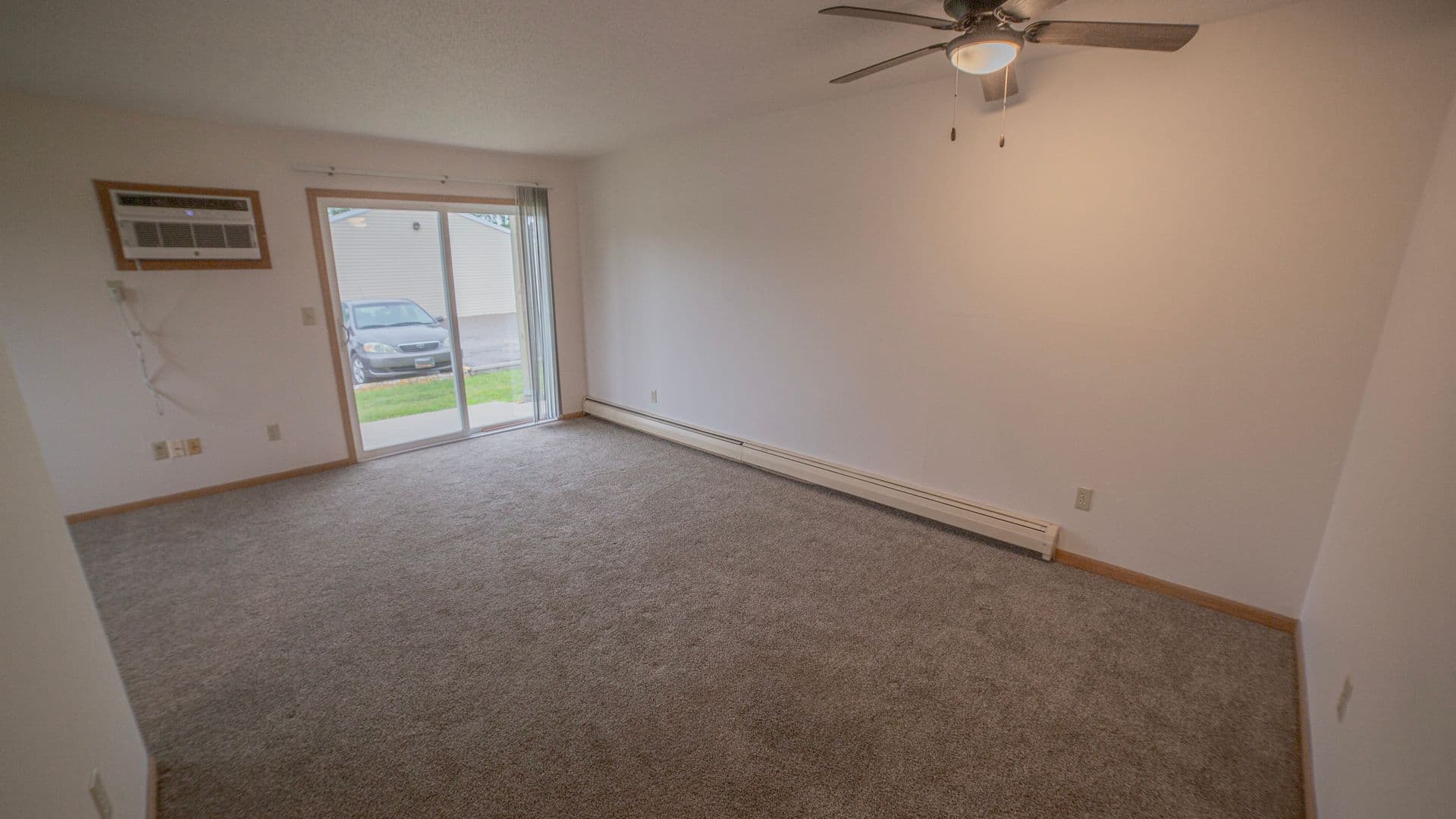 Fargo Apartment: 2542 Villa Dr S