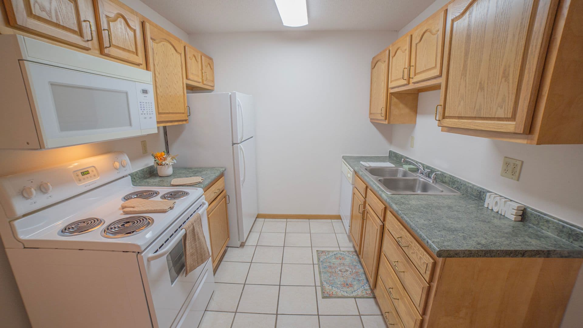 Fargo Apartment: 2542 Villa Dr S