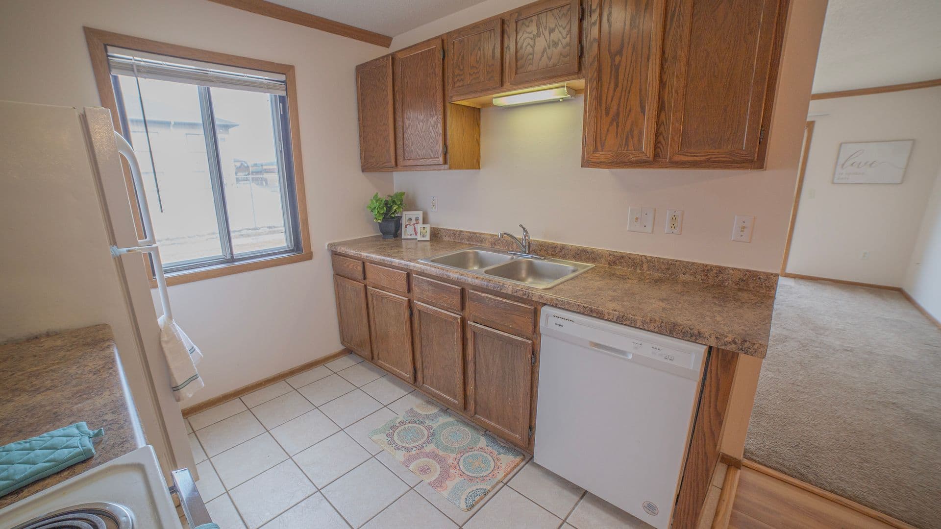 Fargo Apartment: 1414 35th Street South