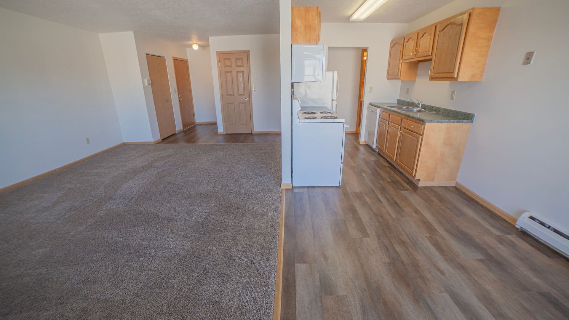 Fargo Apartment: 2542 Villa Dr S