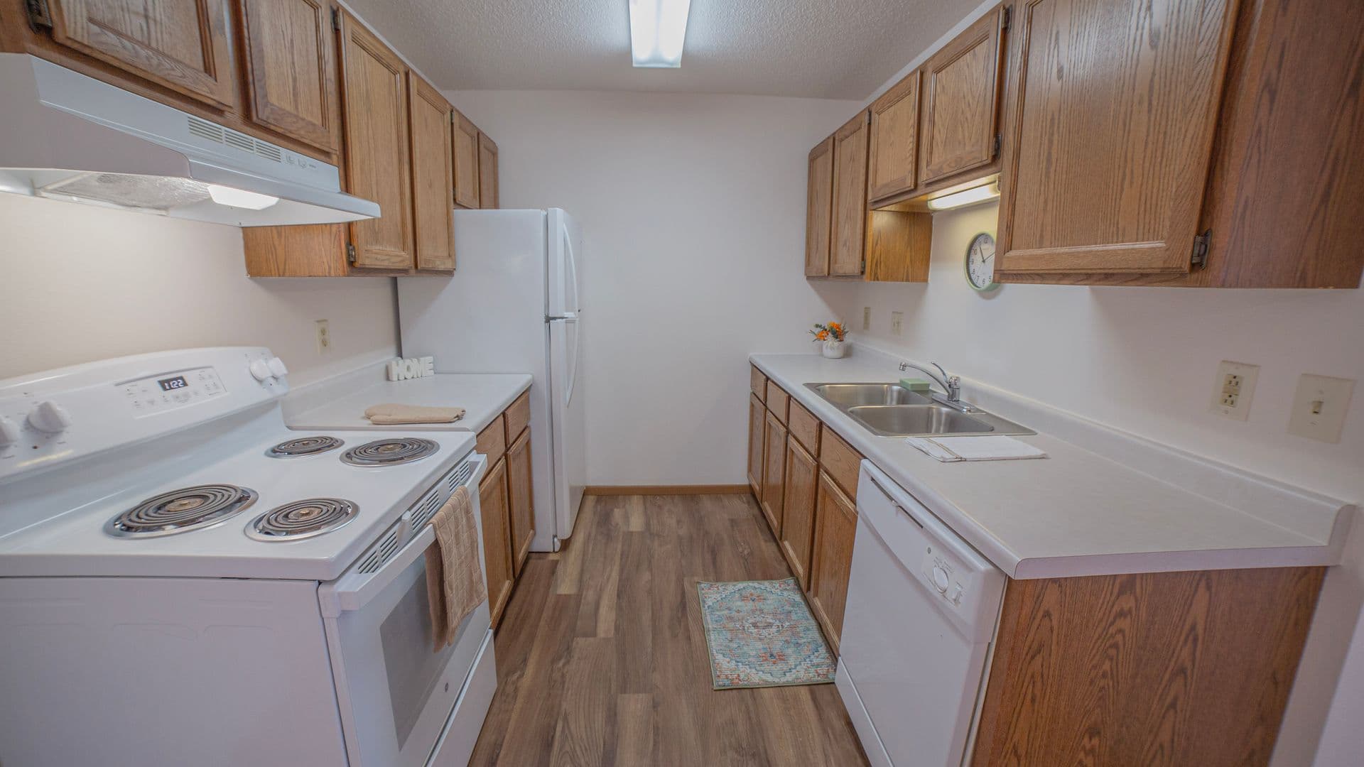 Fargo Apartment: 4318-4416 9th Ave Circle SW