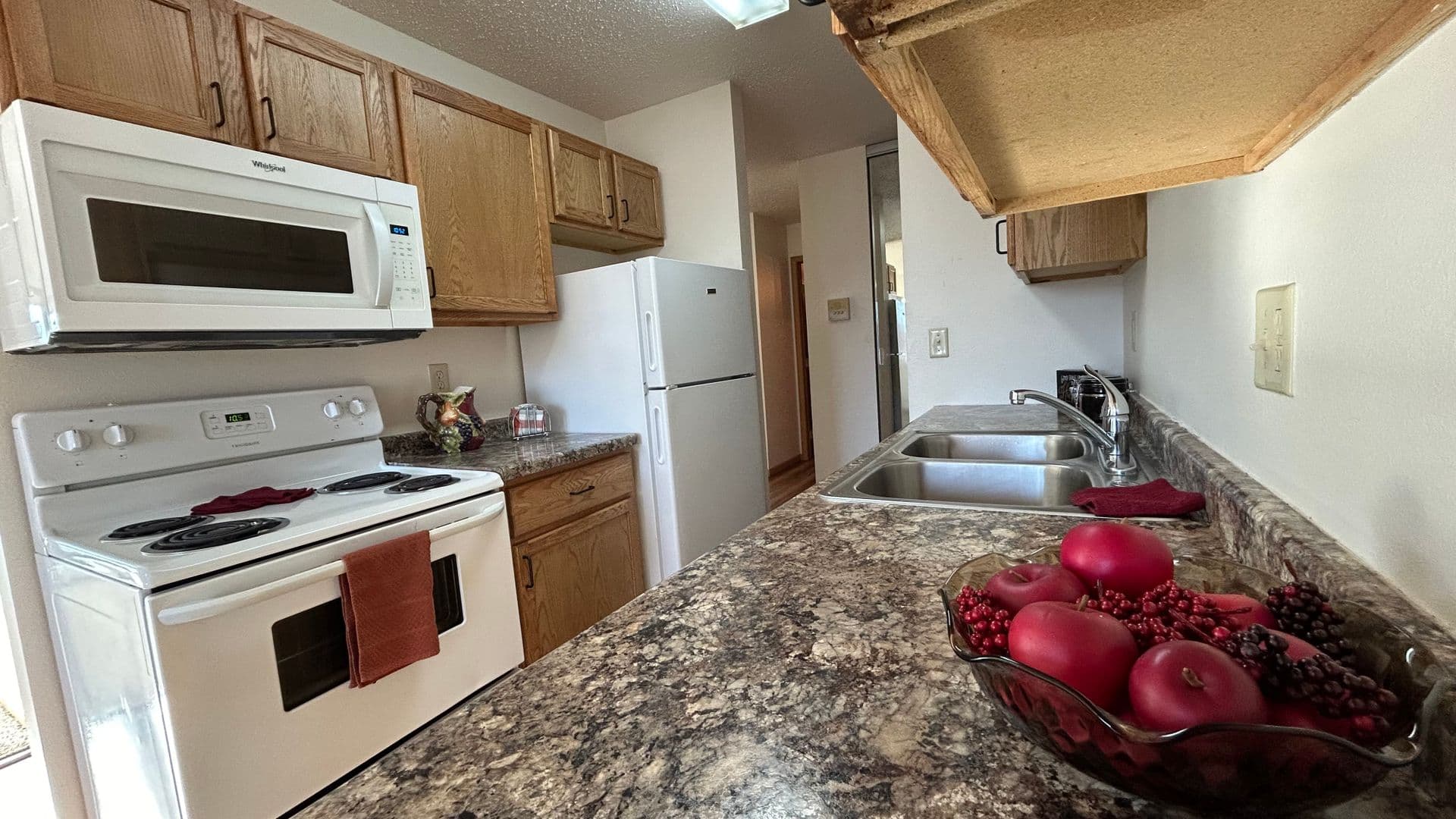 Fargo Apartment: 2542 Villa Dr S