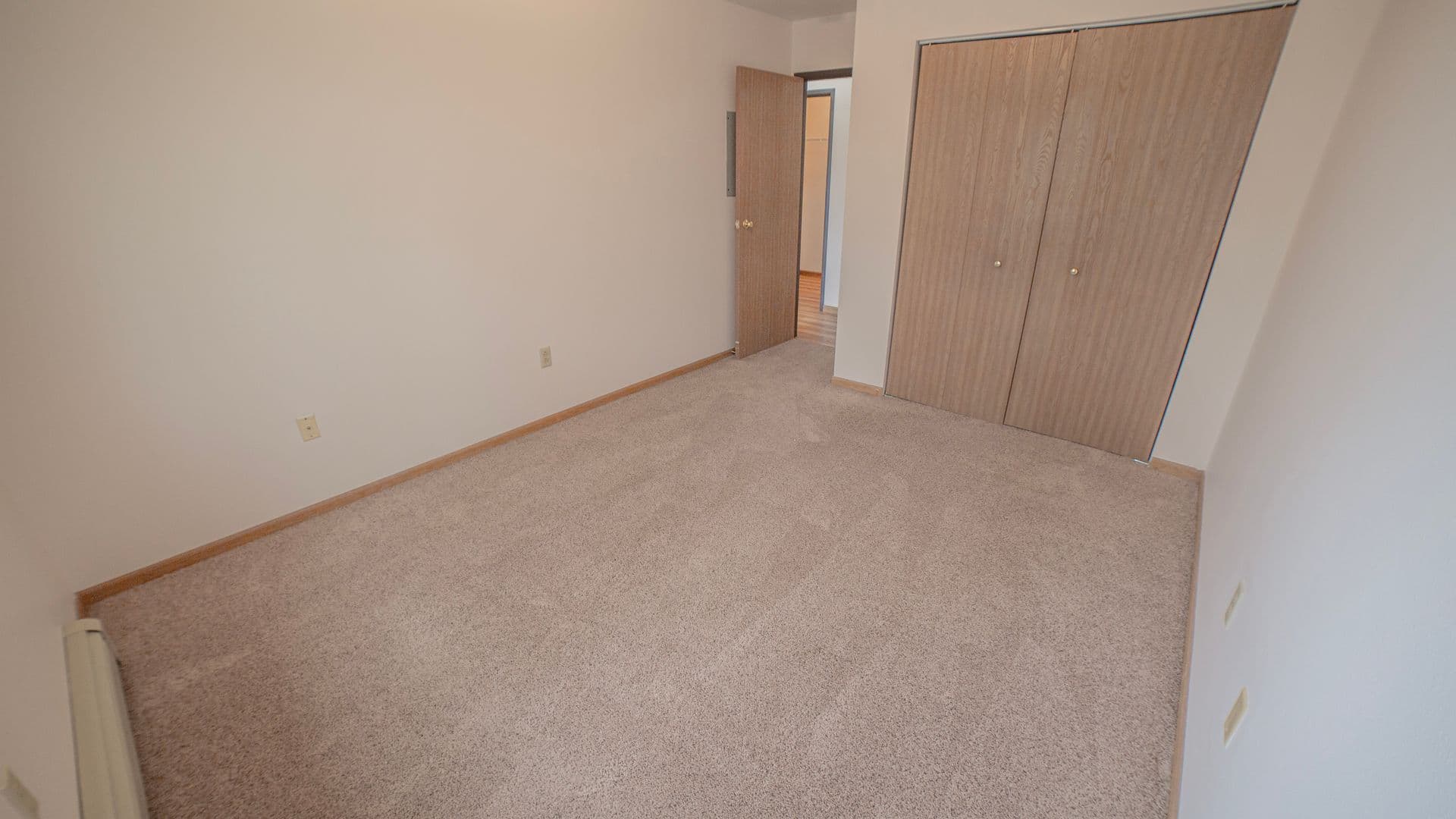 Fargo Apartment: 3100-3120 33rd St S