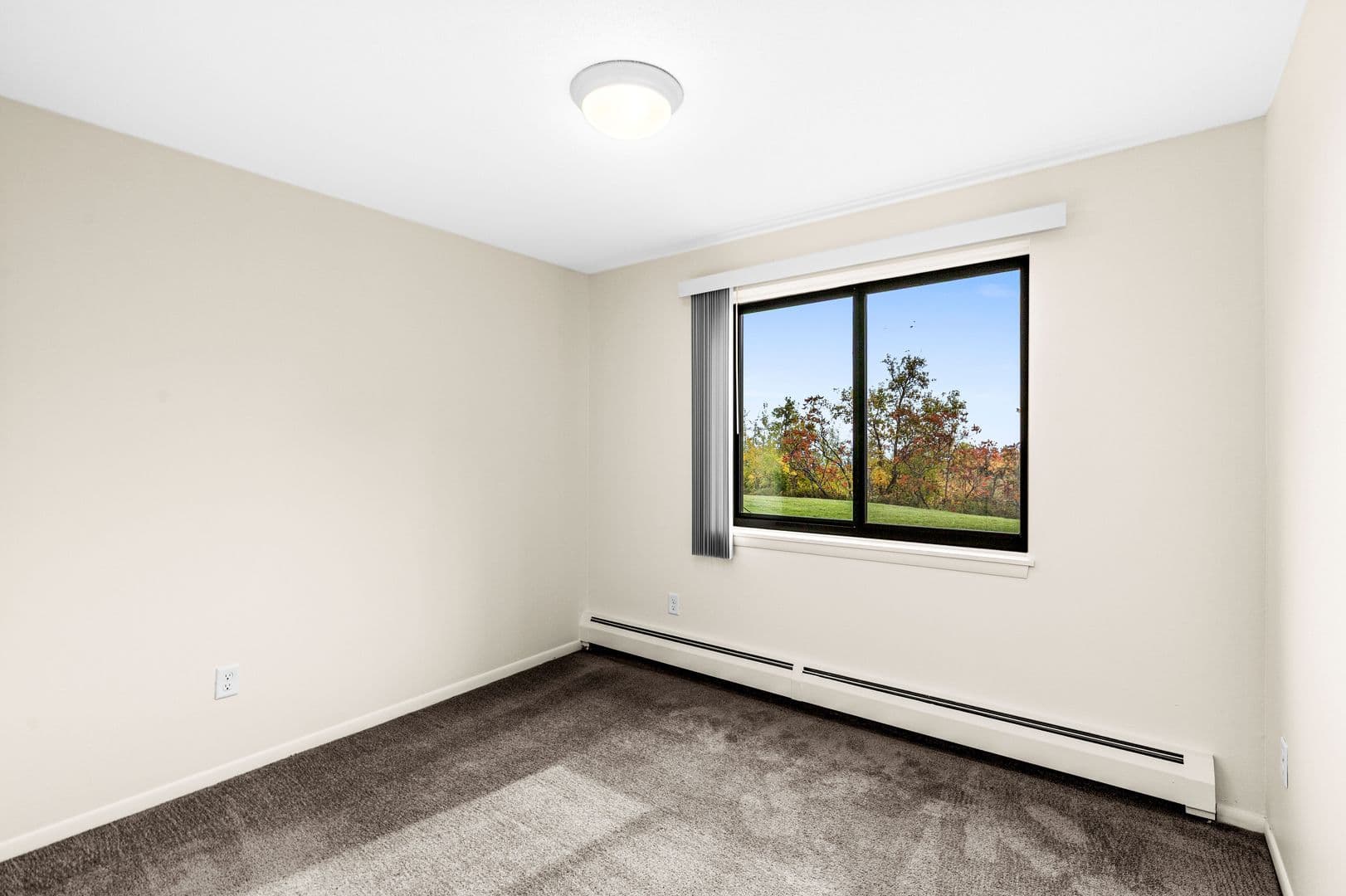 Duluth Apartment: 502 N. Oak Bend Dr