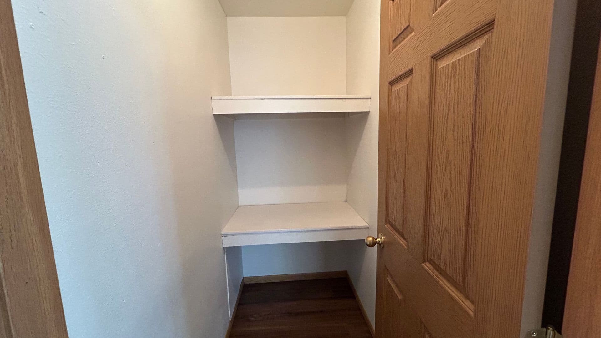 Fargo Apartment: 2542 Villa Dr S