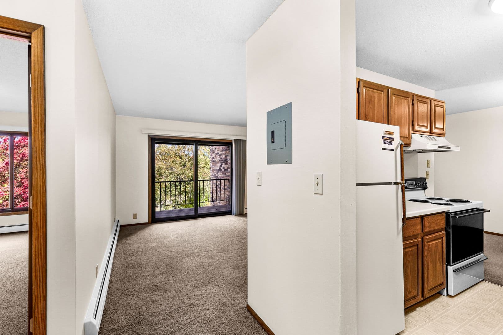 Duluth Apartment: 502 N. Oak Bend Dr