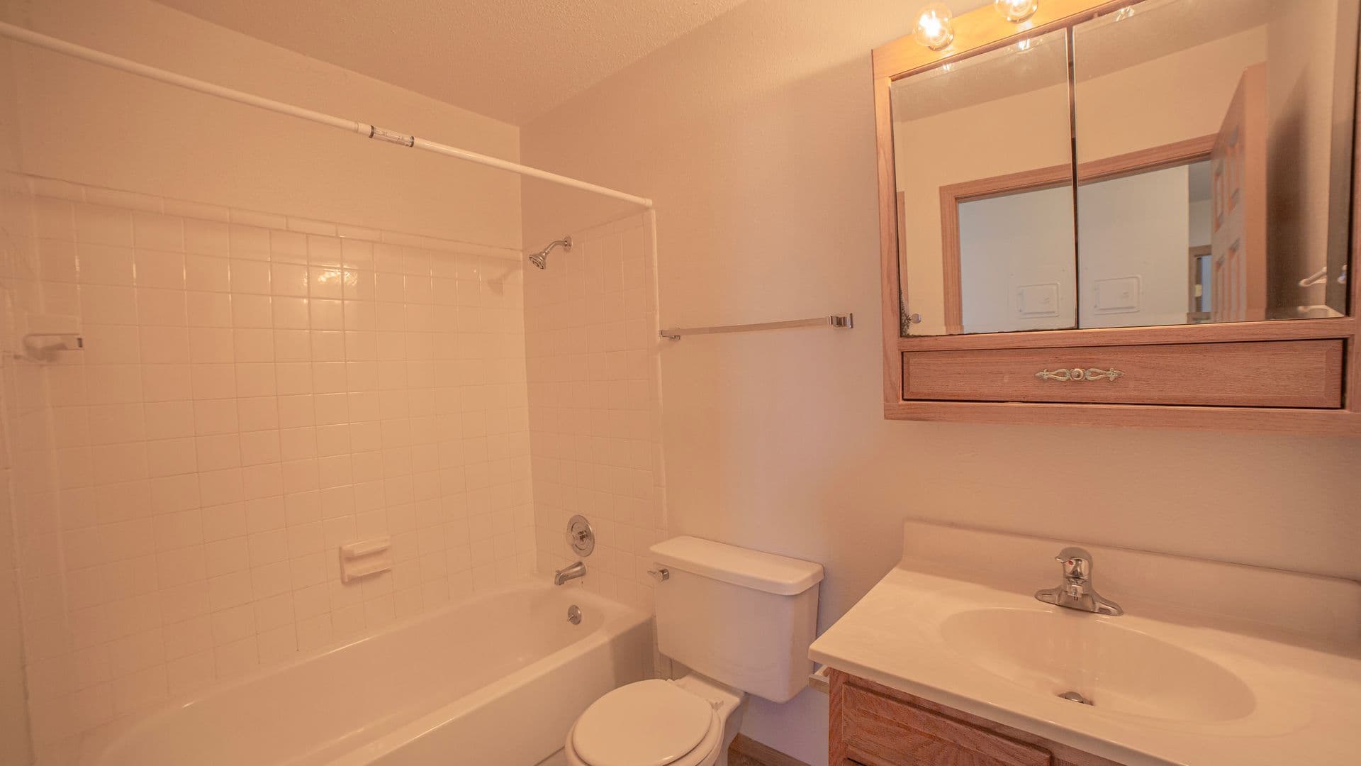 Fargo Apartment: 2542 Villa Dr S