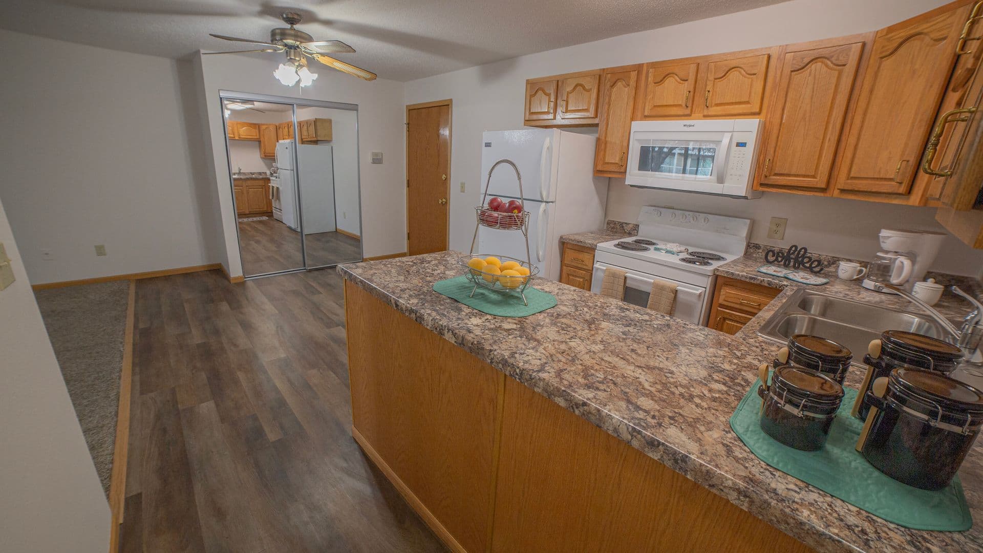 Fargo Apartment: 2542 Villa Dr S