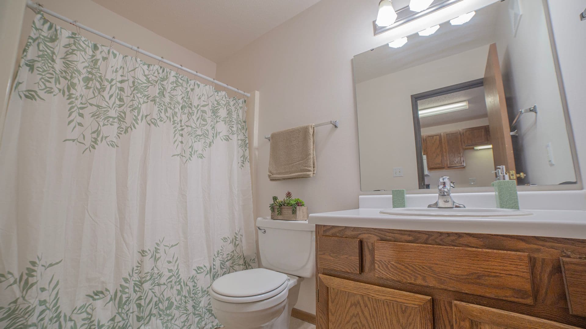Fargo Apartment: 1414 35th Street South