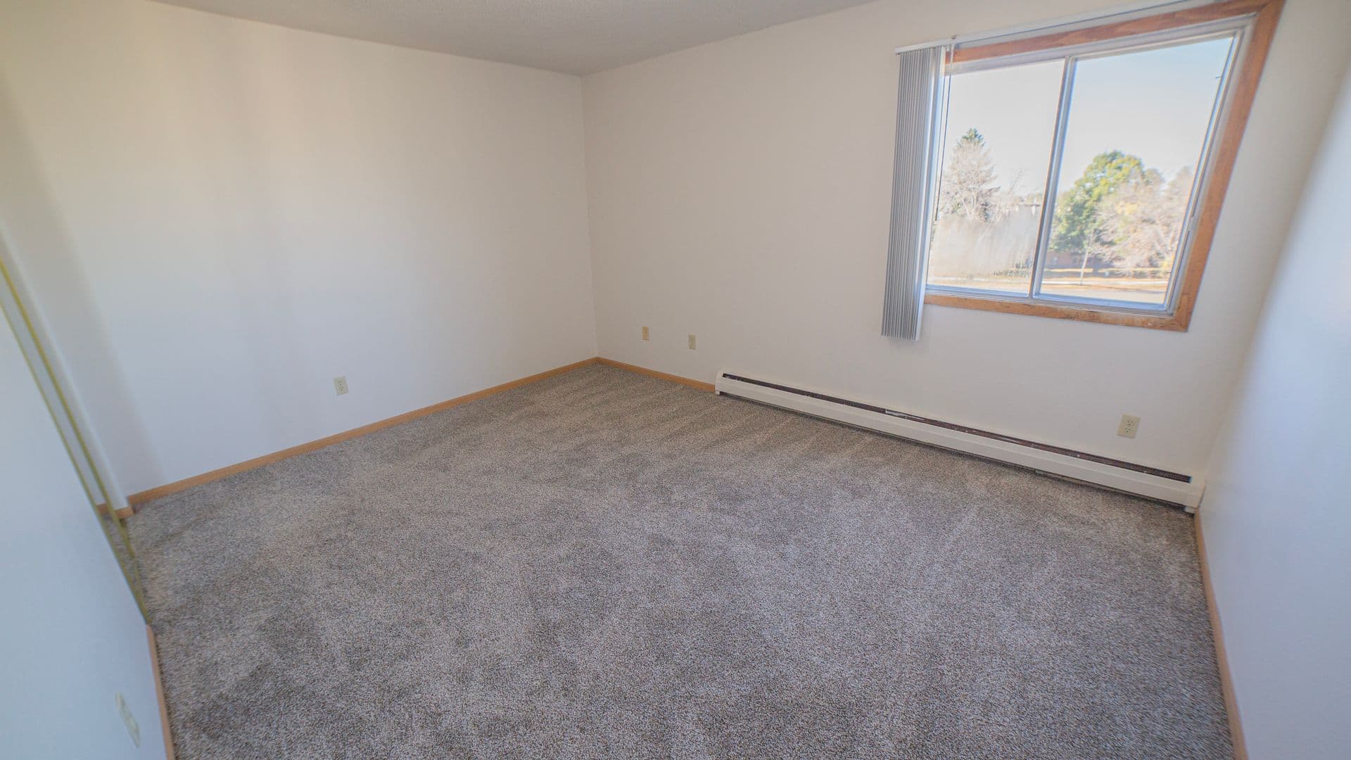 Fargo Apartment: 2542 Villa Dr S
