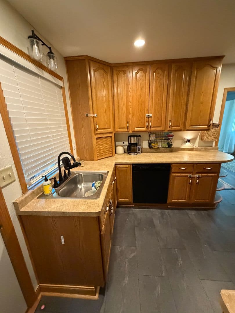 Duluth Apartment: 605 - 607 Leicester Ave