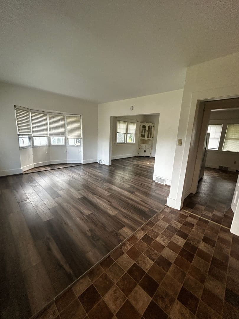 Duluth Apartment: 102 - 104 Morley Pkwy