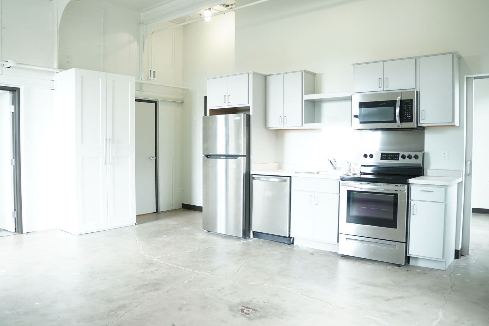 Duluth Apartment: 521 W 2nd Street