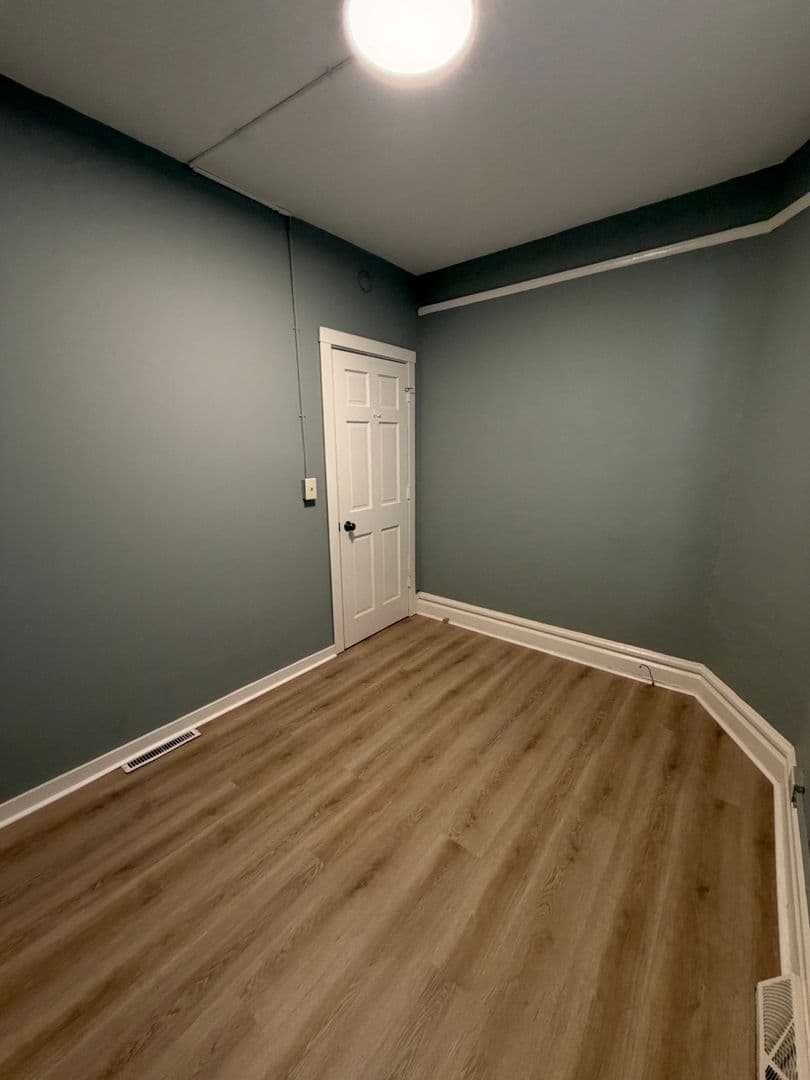 Duluth Apartment: 2617-2619 W 3rd St