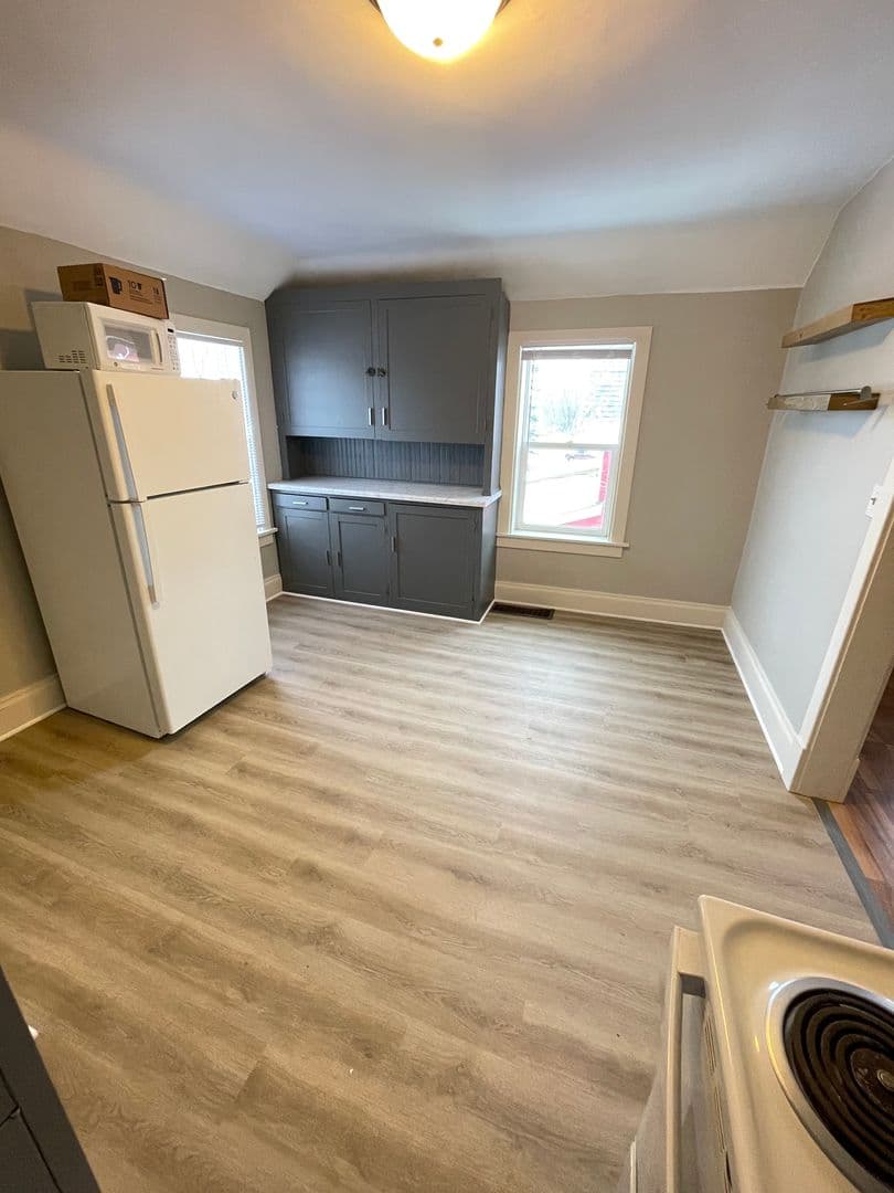 Duluth Apartment: 606 N 60th Ave W