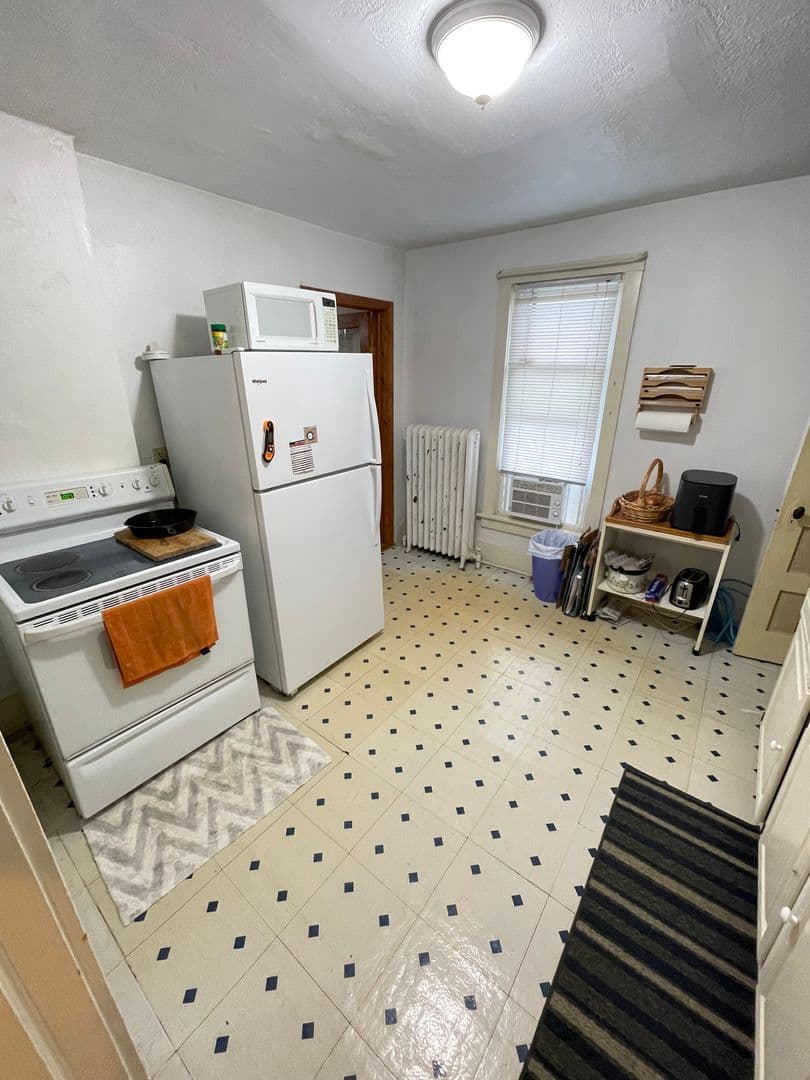 Duluth Apartment: 504 N 2nd Ave E