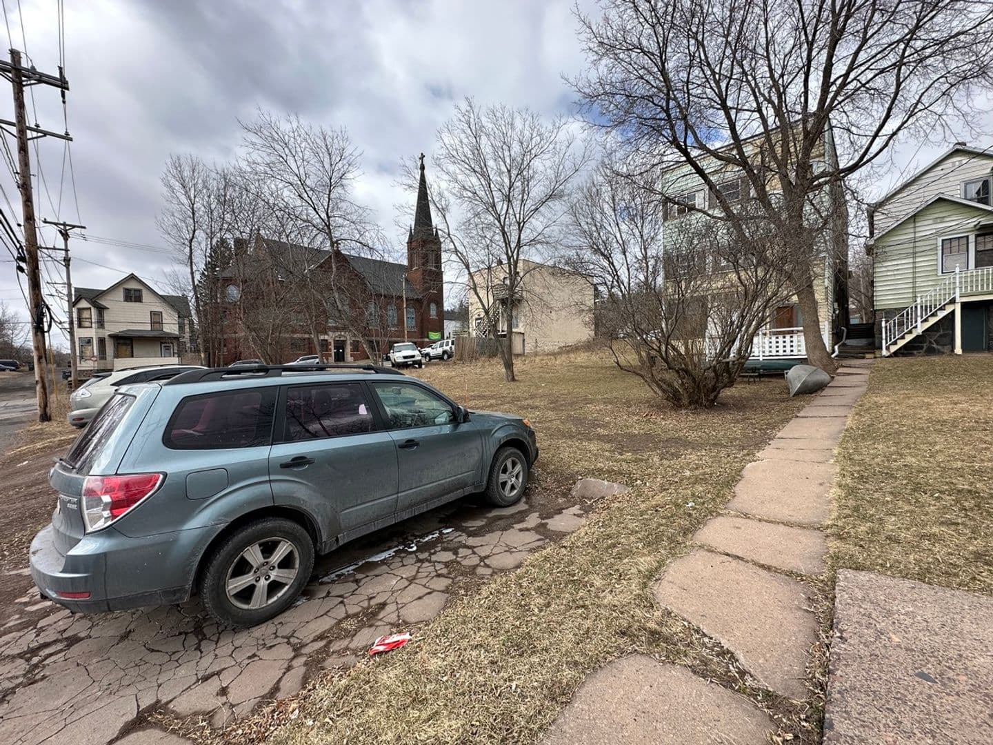 Duluth Apartment: 308 E 5th St