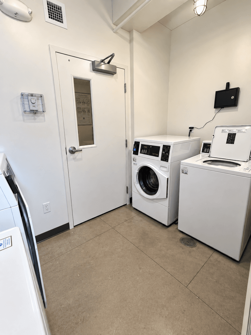 Duluth Apartment: 521 W 2nd Street