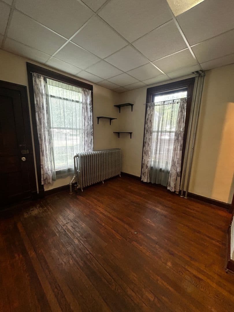 Duluth Apartment: 1531 Jefferson St