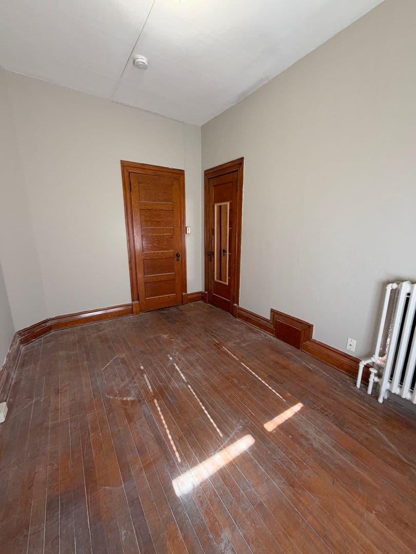 Duluth Apartment: 1531 Jefferson St