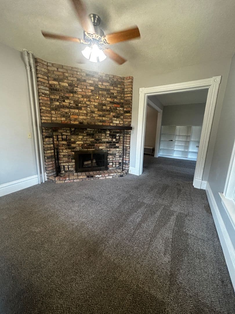 Duluth Apartment: 4729 McCulloch St