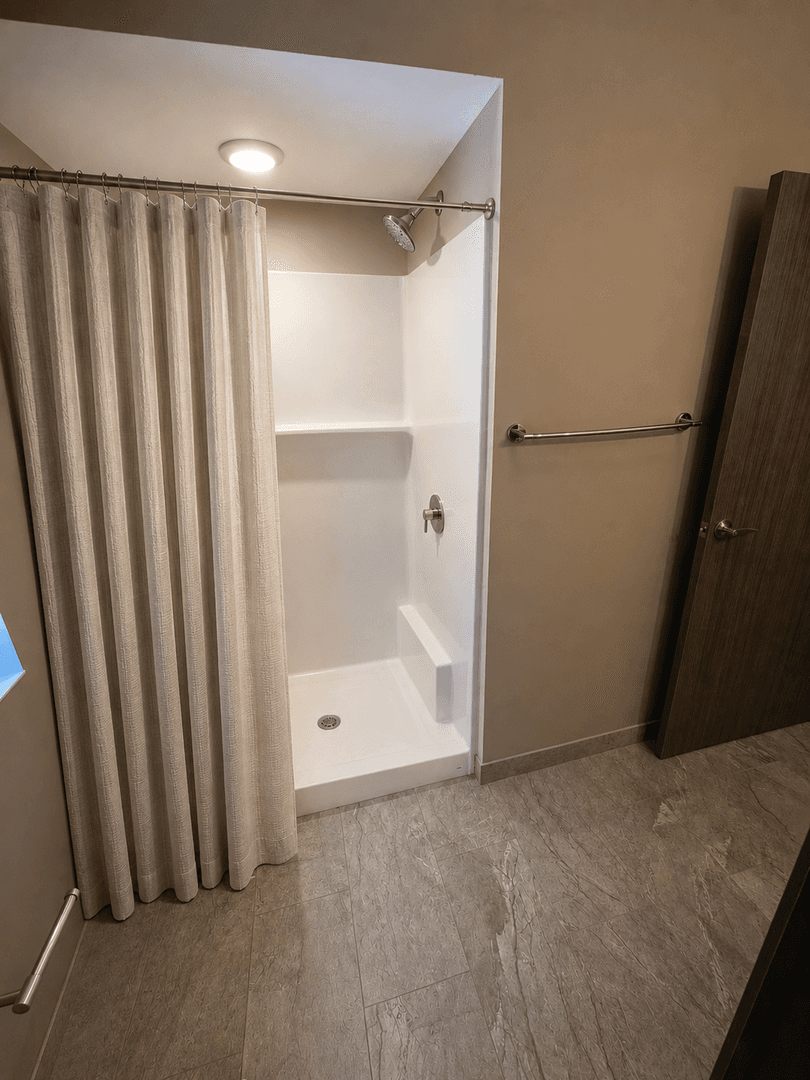 Duluth Apartment: 4898 Stavanger Rd