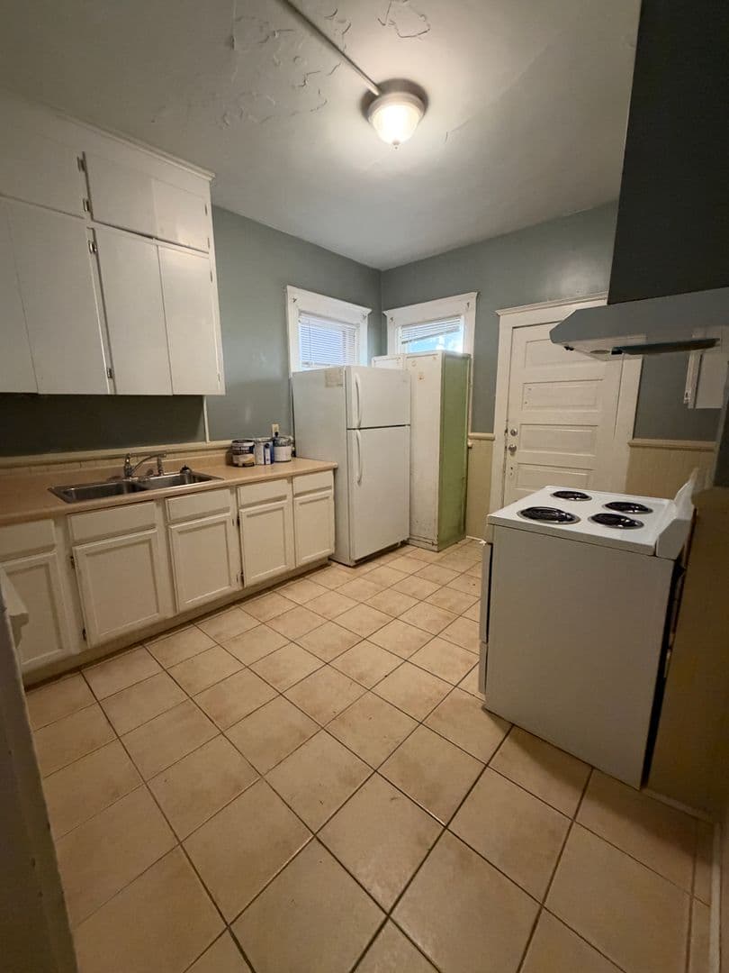 Duluth Apartment: 1201-1205 1/2 E 2nd Street