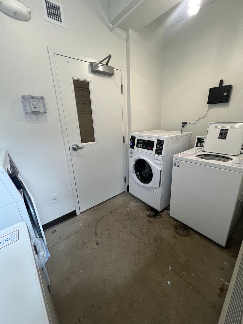 Duluth Apartment: 521 W 2nd Street