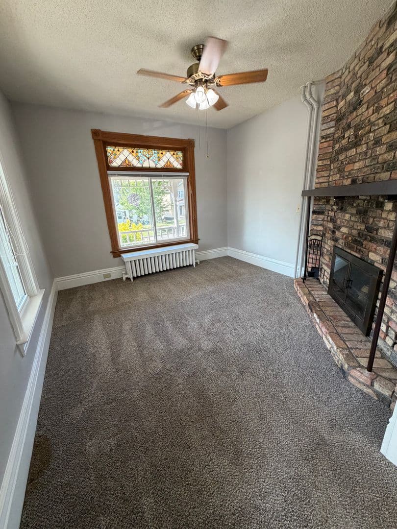 Duluth Apartment: 4729 McCulloch St