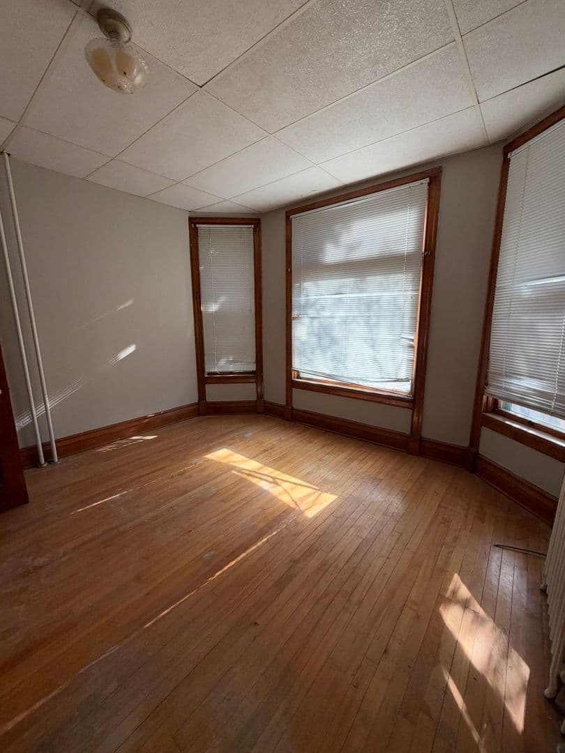 Duluth Apartment: 1531 Jefferson St