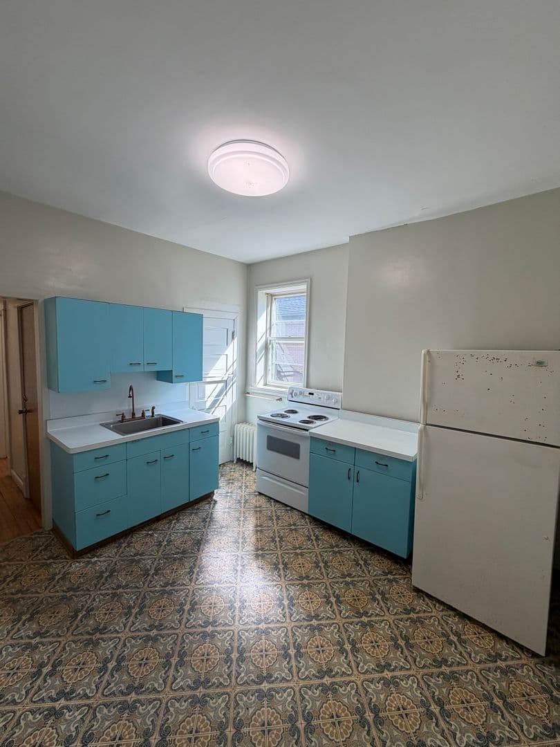 Duluth Apartment: 507 - 513 N 1st Ave W