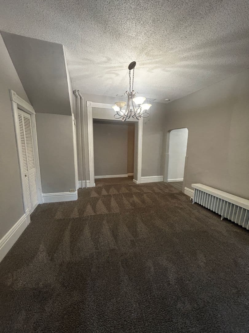 Duluth Apartment: 4729 McCulloch St