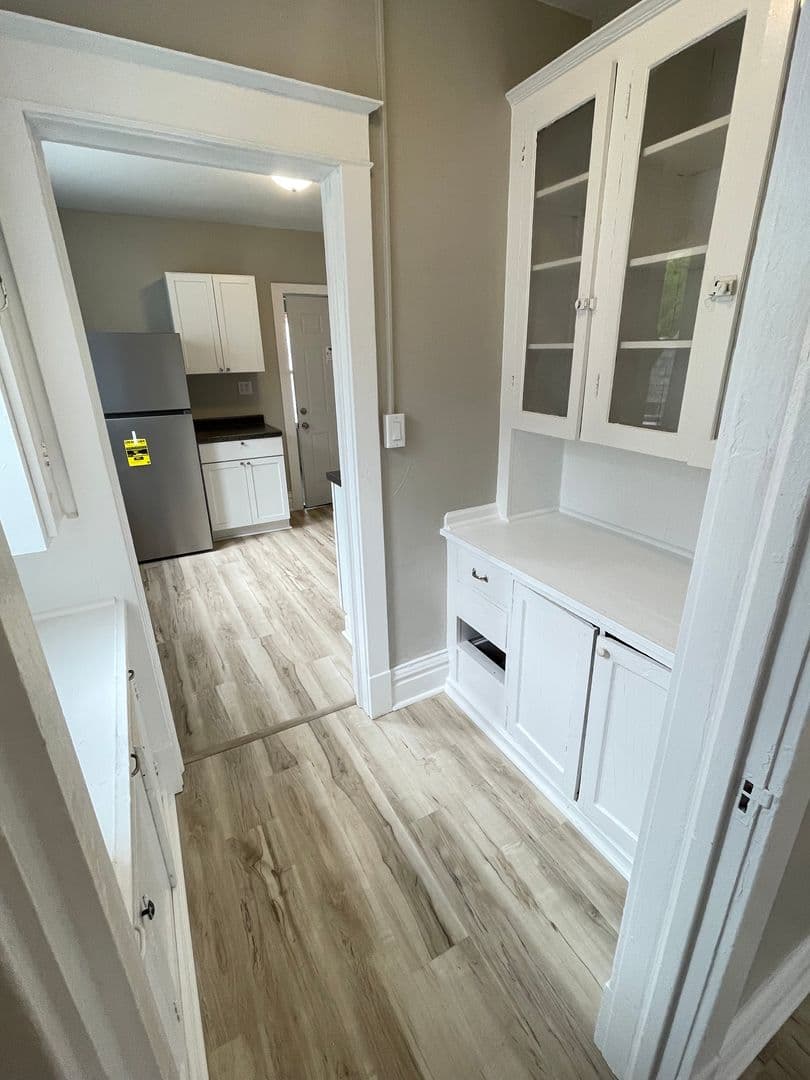 Duluth Apartment: 611 E 6th St