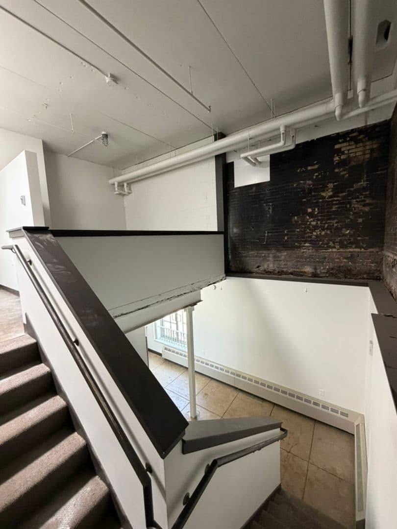 Duluth Apartment: 521 W 2nd Street