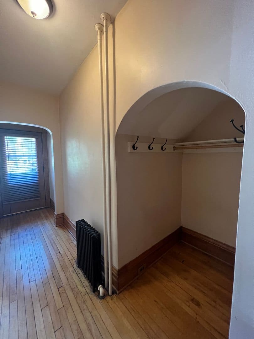Duluth Apartment: 322-324 E 5th St