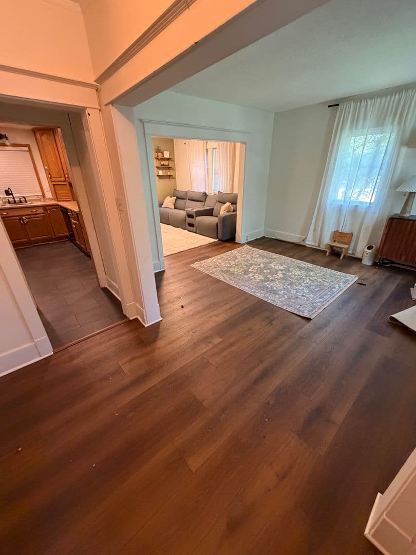 Duluth Apartment: 605 - 607 Leicester Ave