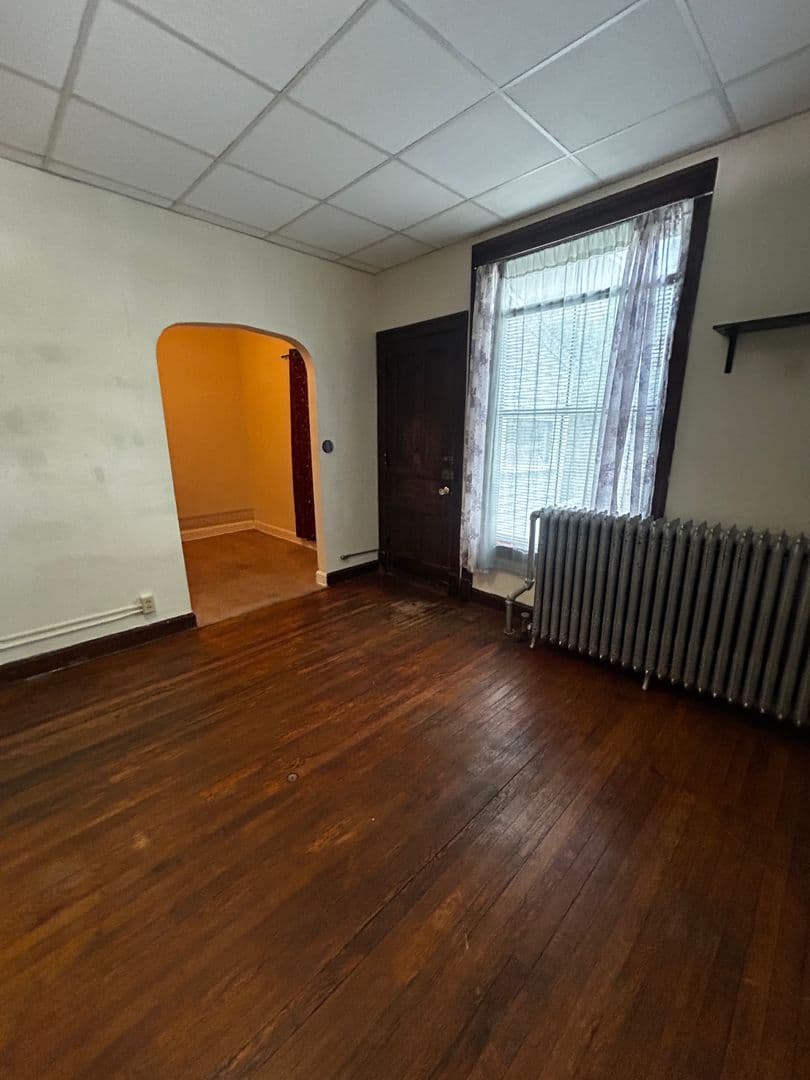 Duluth Apartment: 1531 Jefferson St