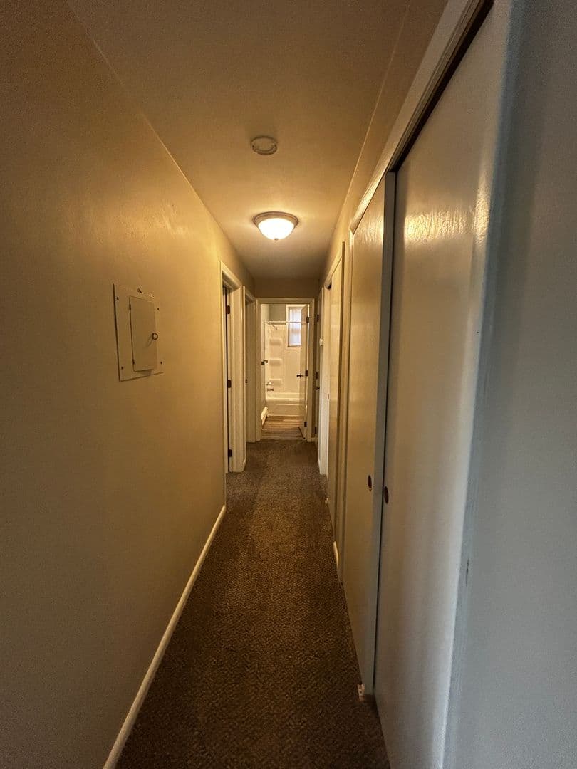 Duluth Apartment: 1807 E 3rd St